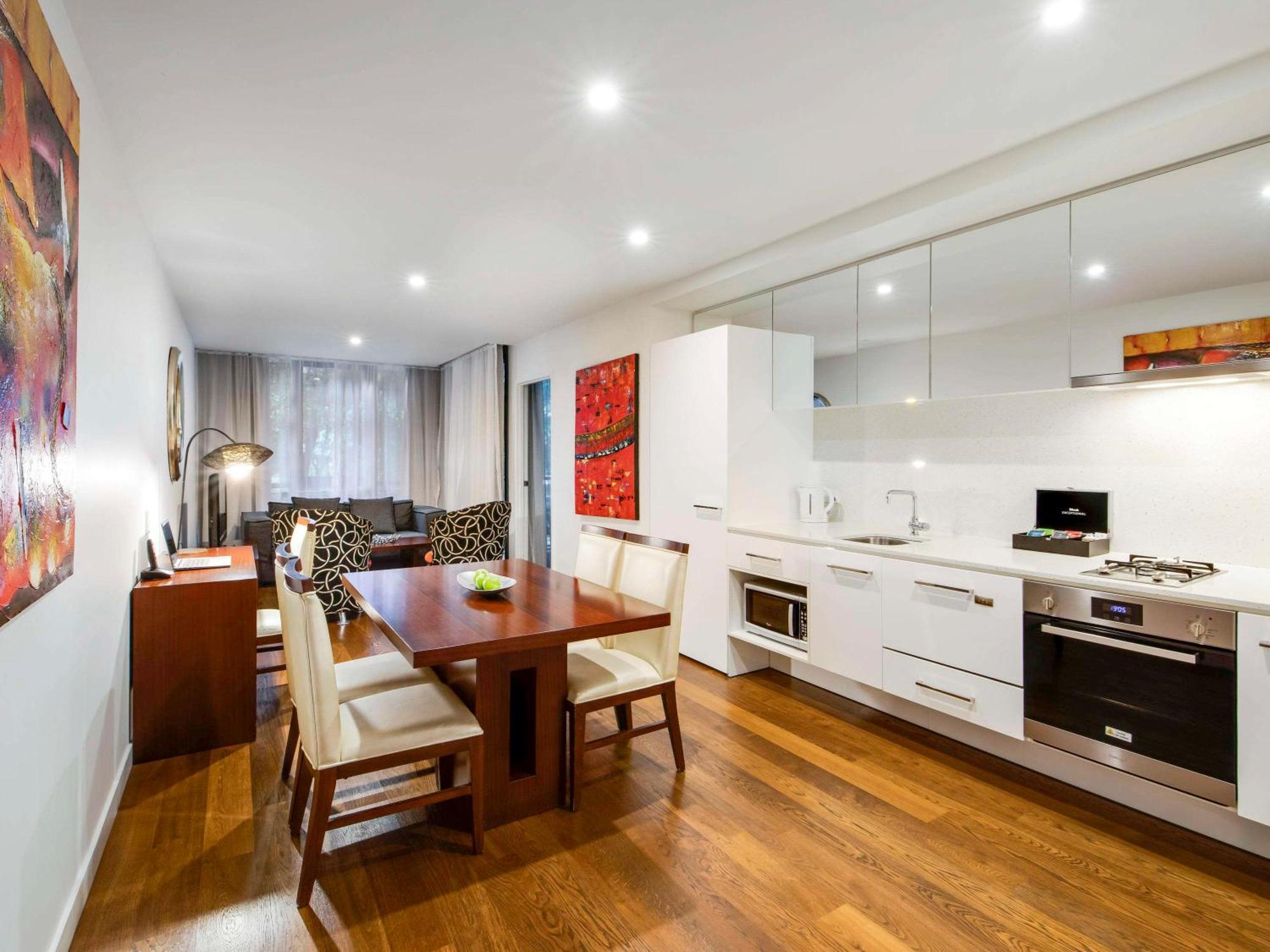 The Sebel Residences Melbourne Docklands Serviced Apartments Exterior photo