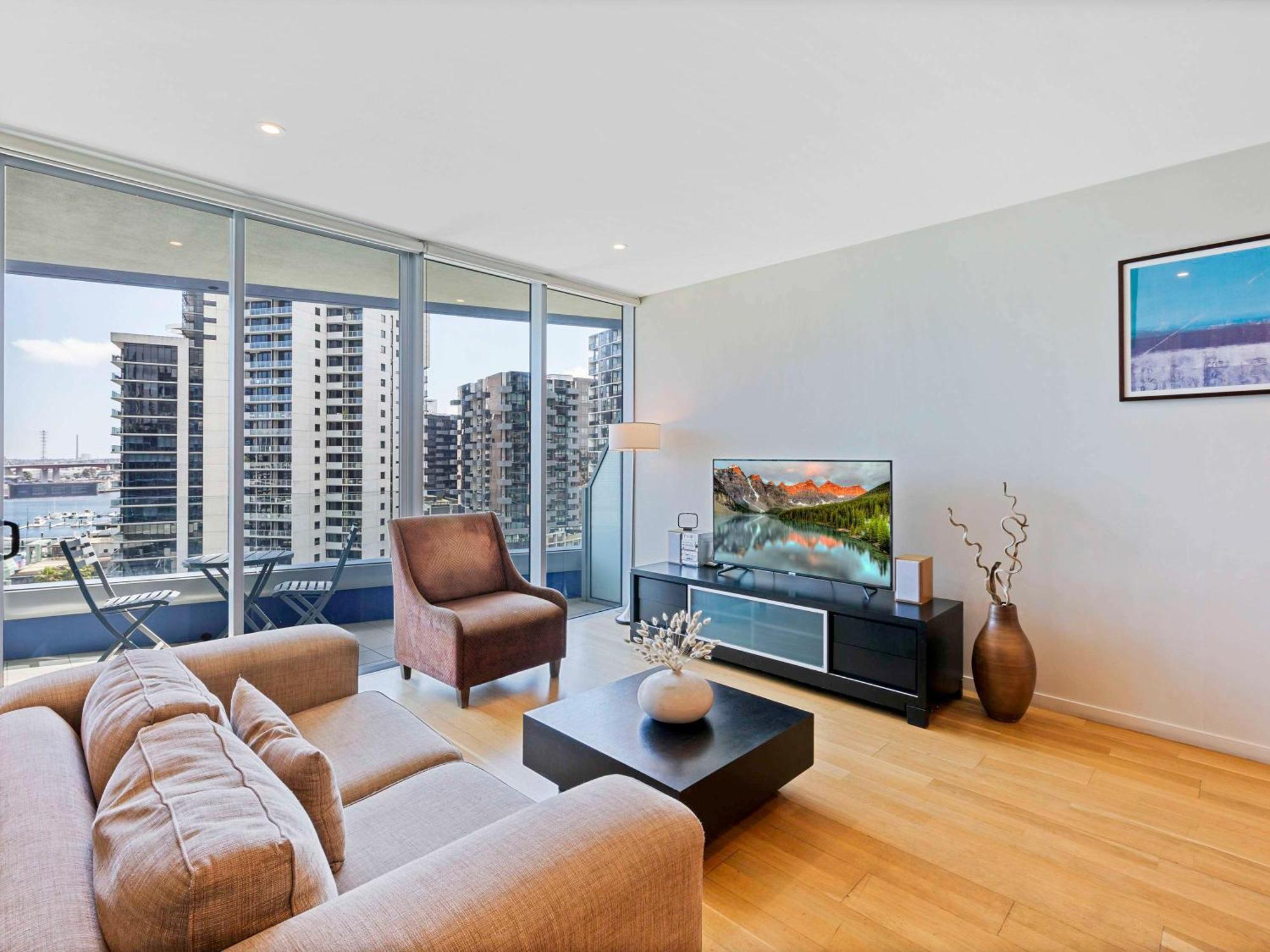 The Sebel Residences Melbourne Docklands Serviced Apartments Exterior photo